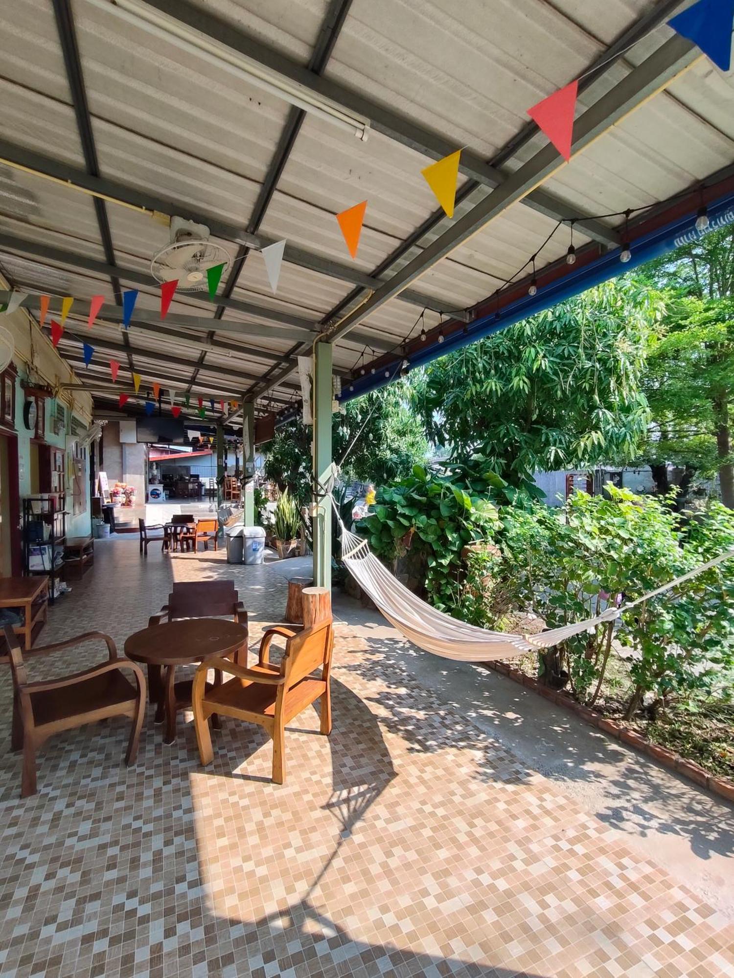 Smilingface guesthouse Sukhothaï Extérieur photo